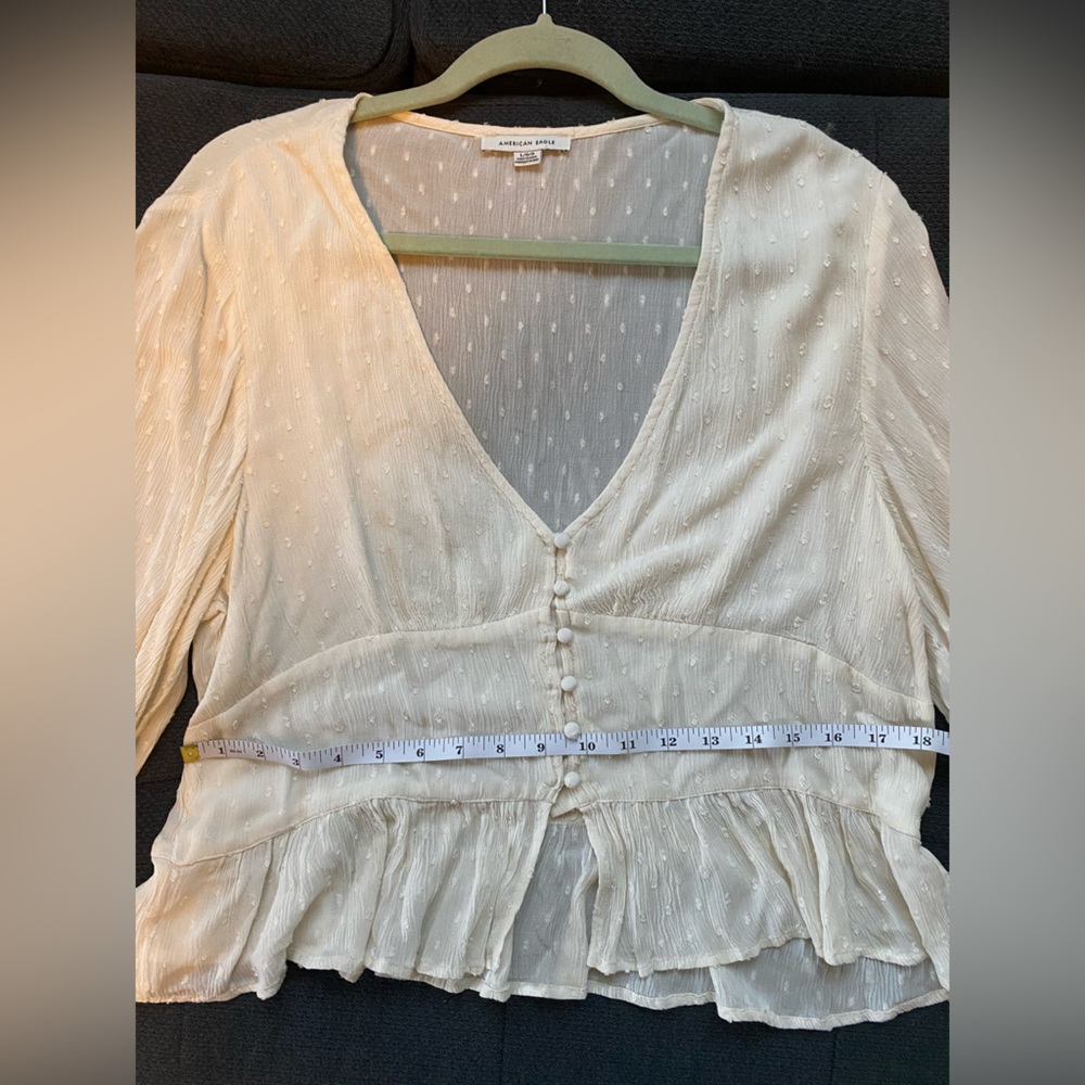 American Eagle Beige Blouse. Size- Large. - Picture 5 of 9